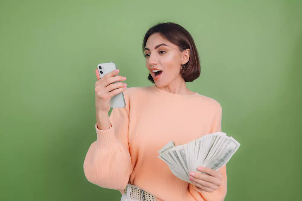 girl earn money online