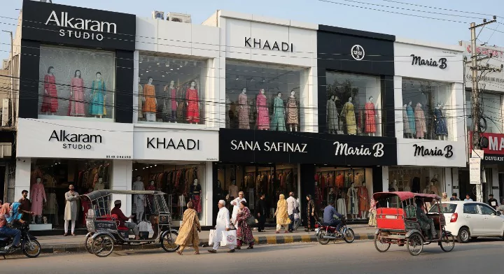 Top 10 Clothing Brands In Pakistan in 2025