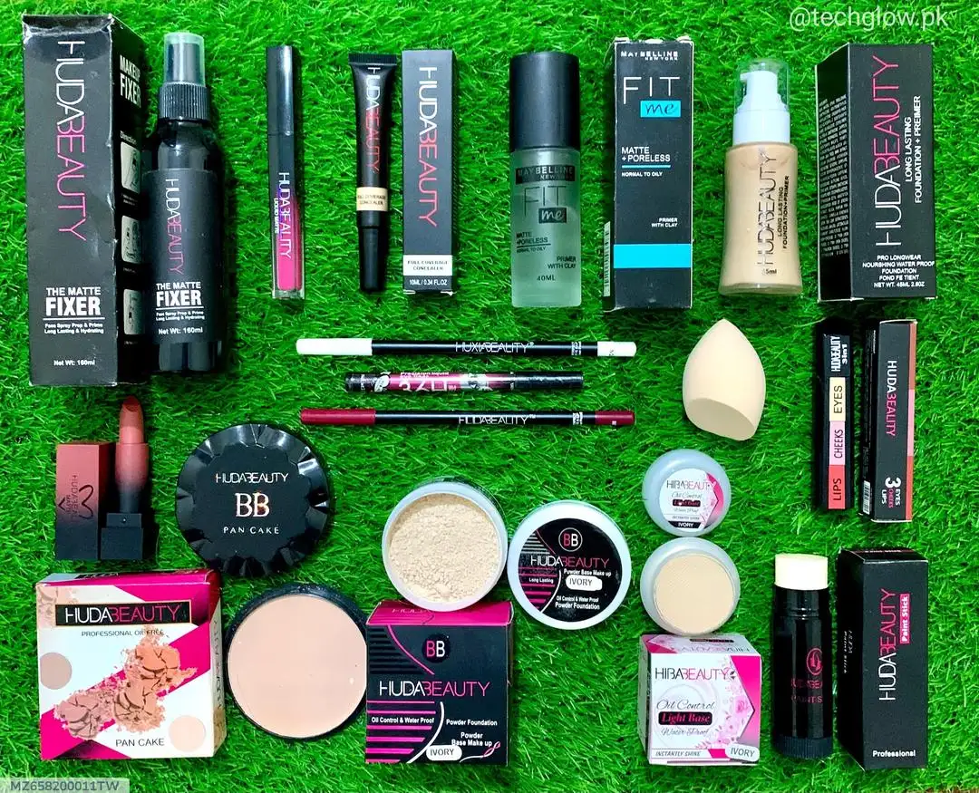 15 in 1 Makeup Deal Bundle