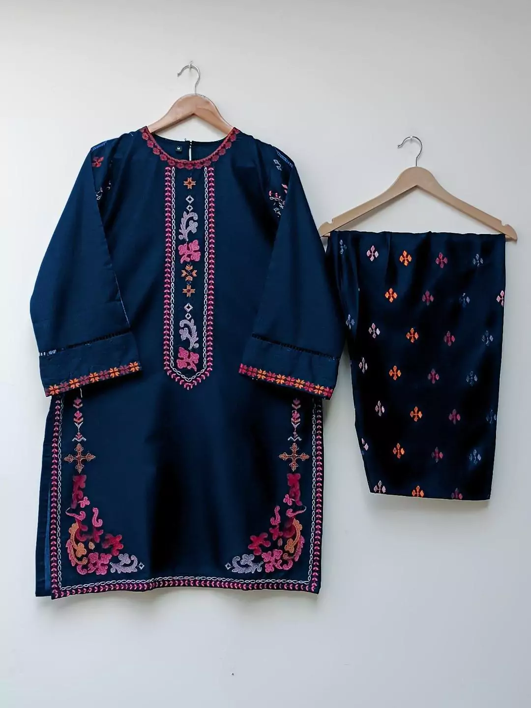 2 Pcs Women