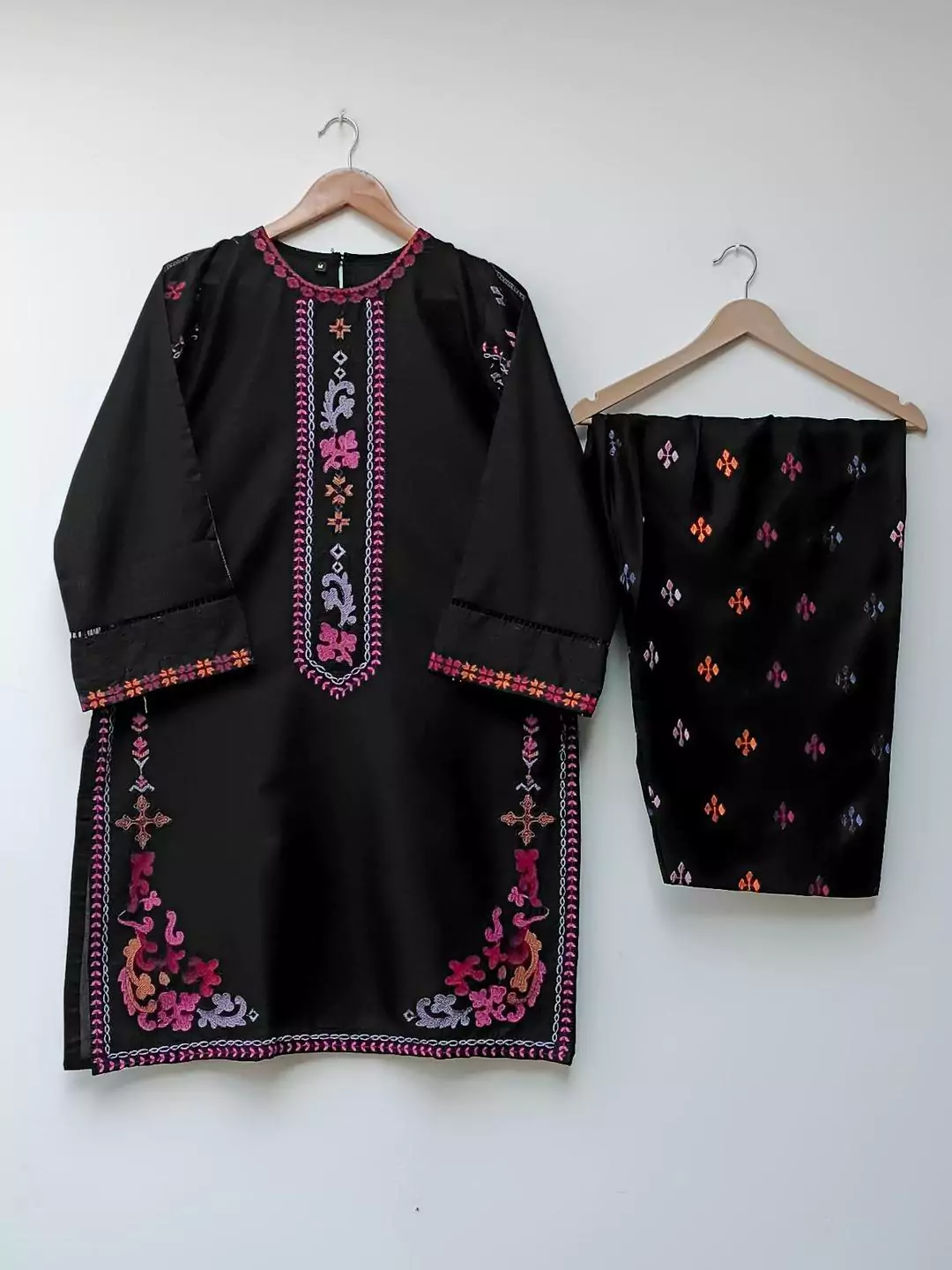 2 Pcs Women