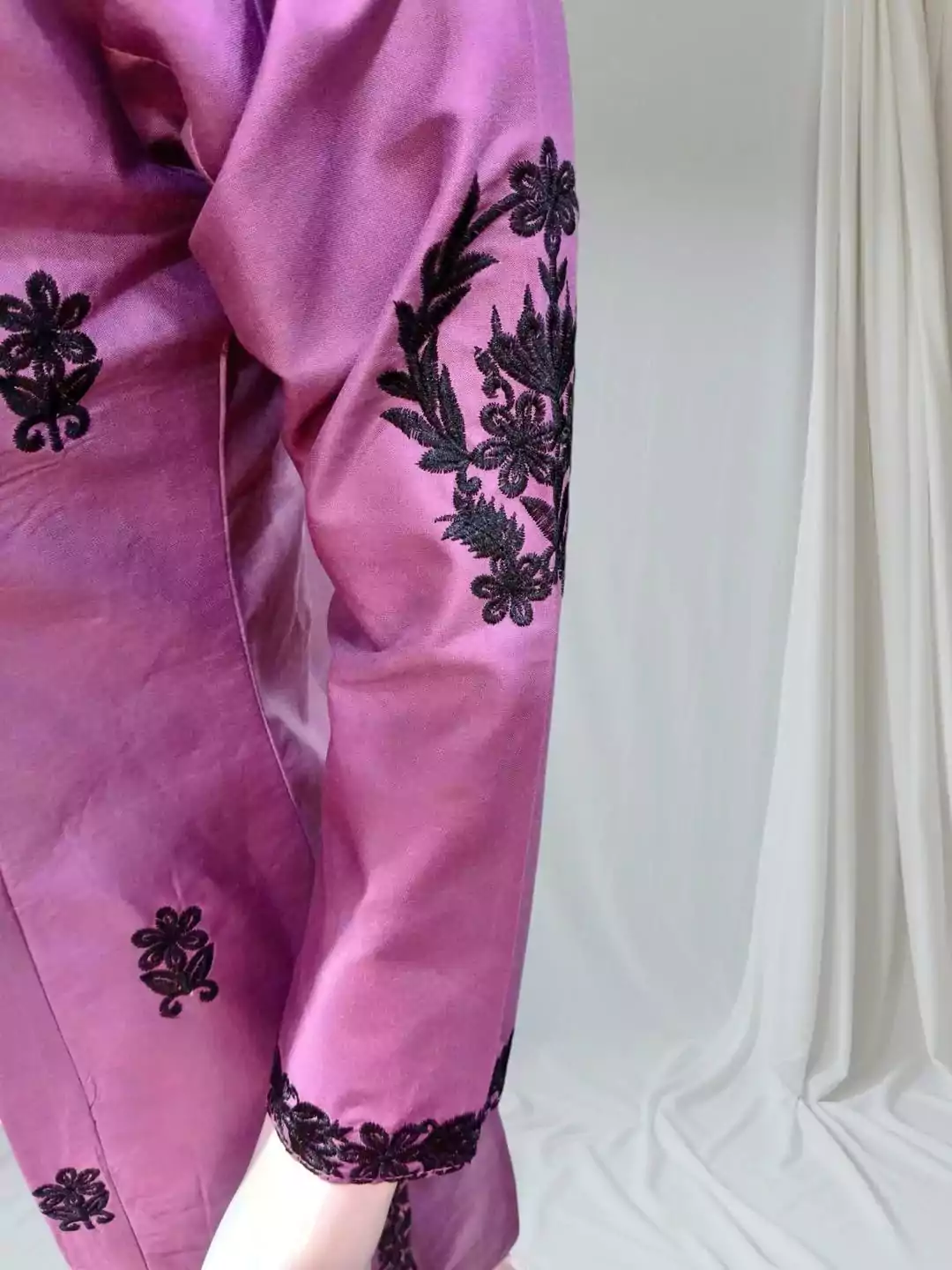 2 Pcs Women