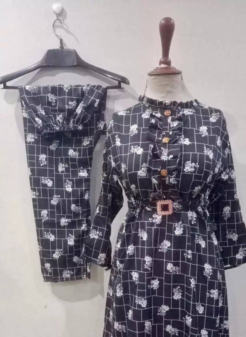 2 Pcs Women