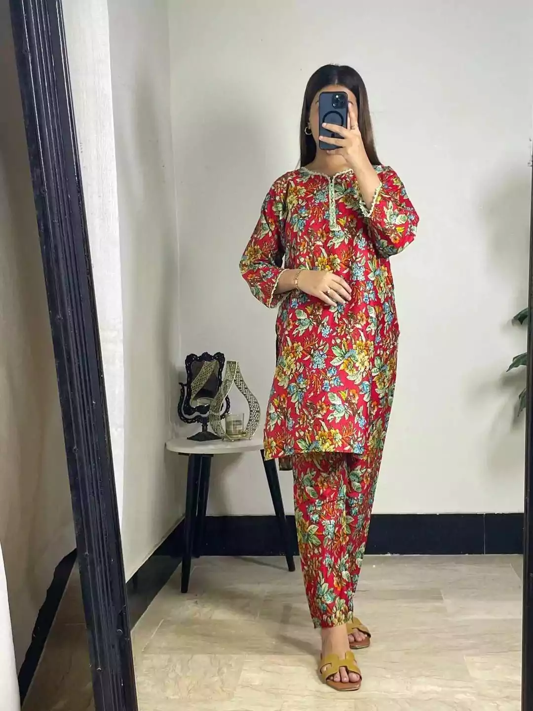 2 Pcs Women