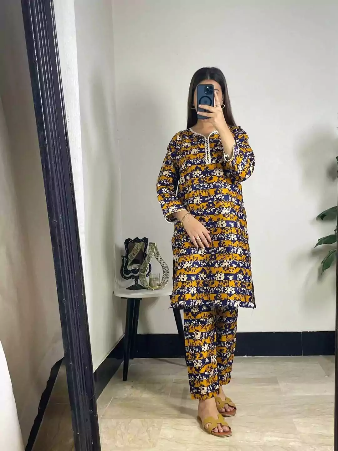 2 Pcs Women