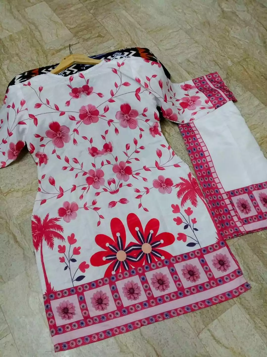 2 Pcs Women