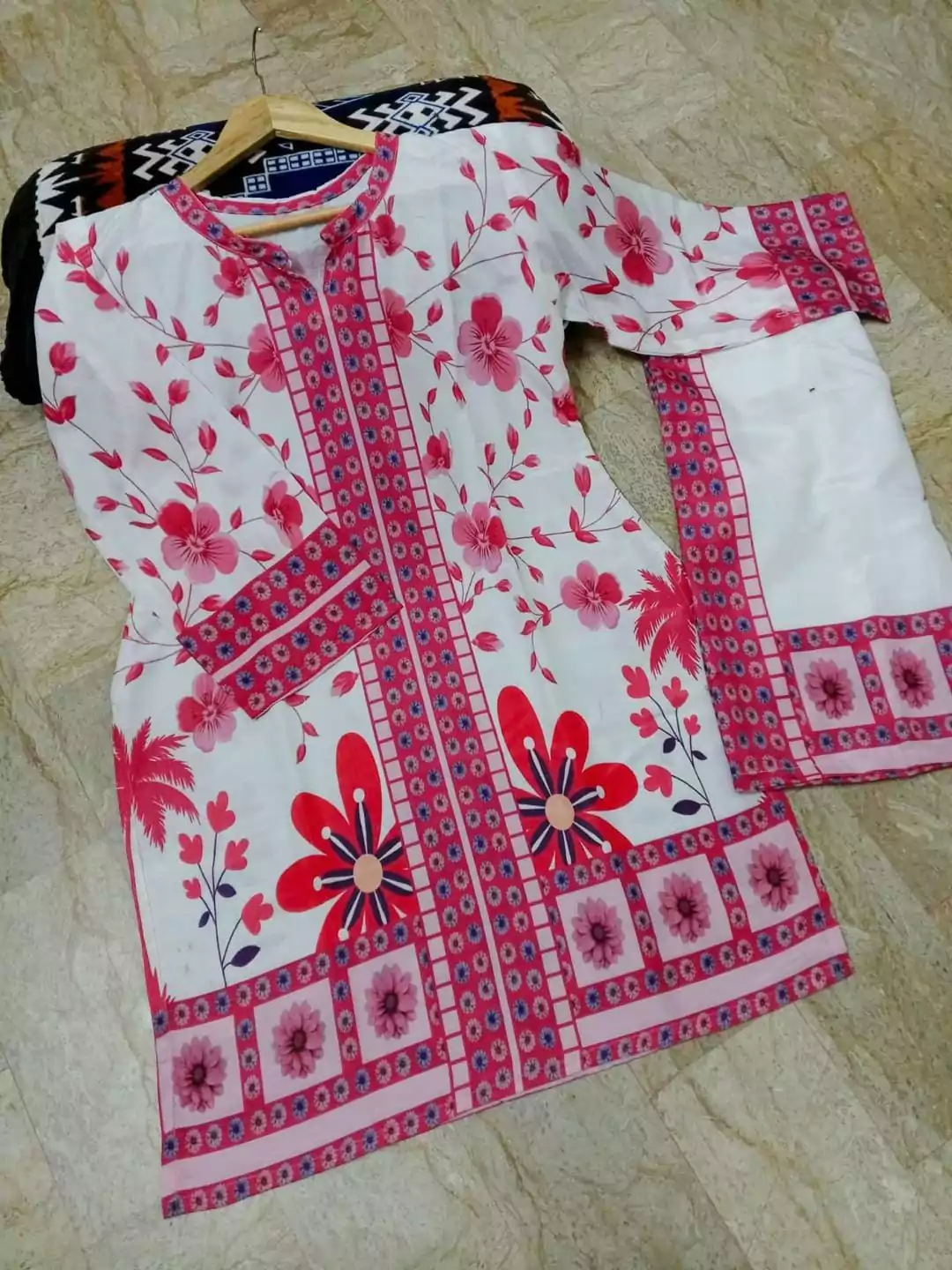 2 Pcs Women