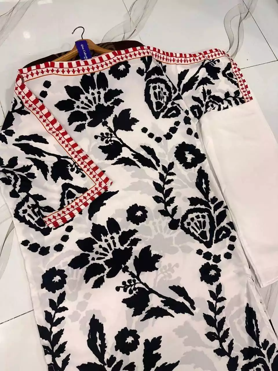 2 Pcs Women