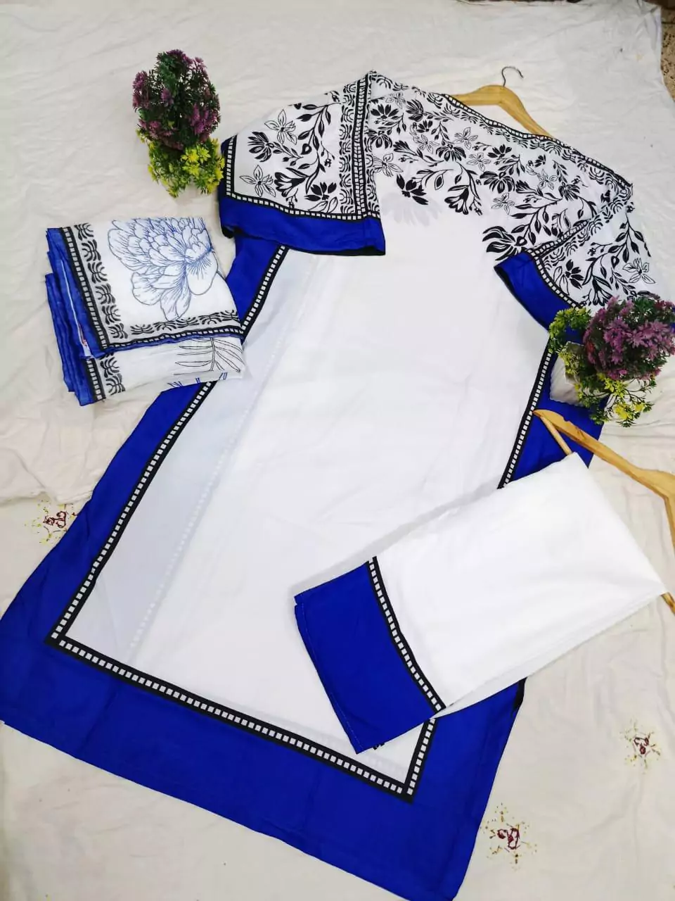 2 Pcs Women