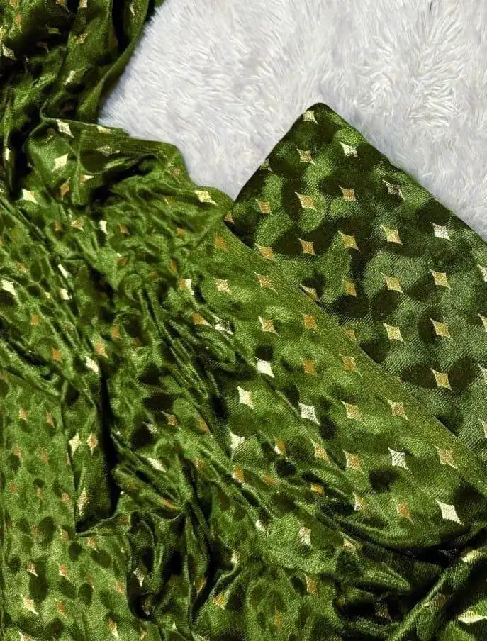 2 Pcs Women's Unstitched Velvet Printed Suit VW487