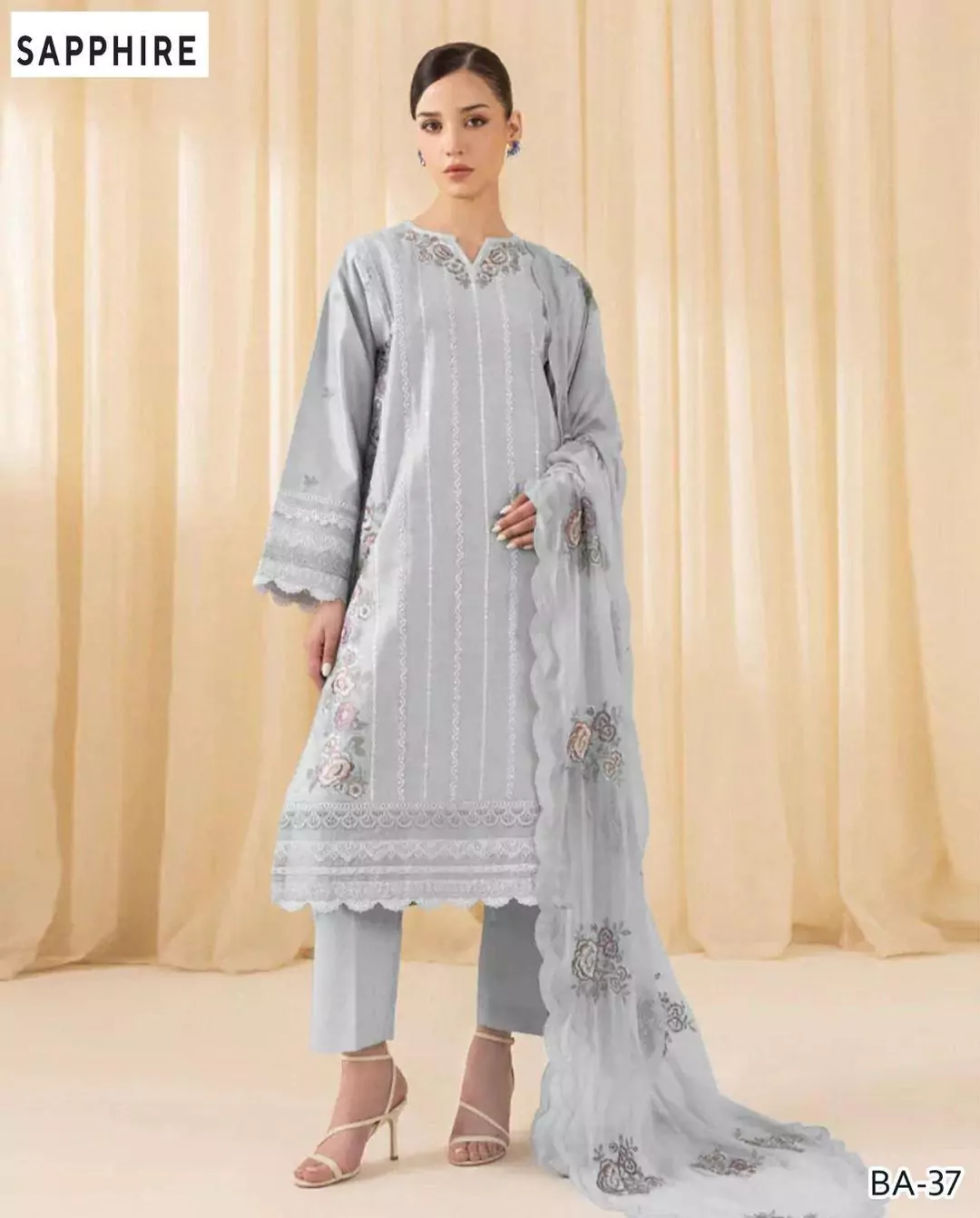 3 Pcs Embroidered Lawn Suit in G