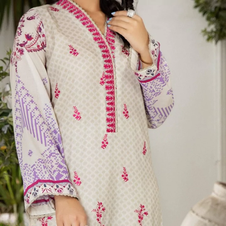 3 Pcs Safwa Women Lawn Embroidered Unstitched Suit