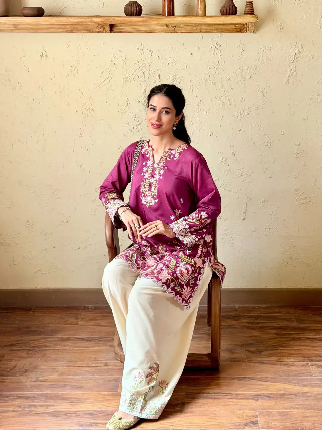 3 Pcs Women's Stitched Cotton Embroidered Suit VX37