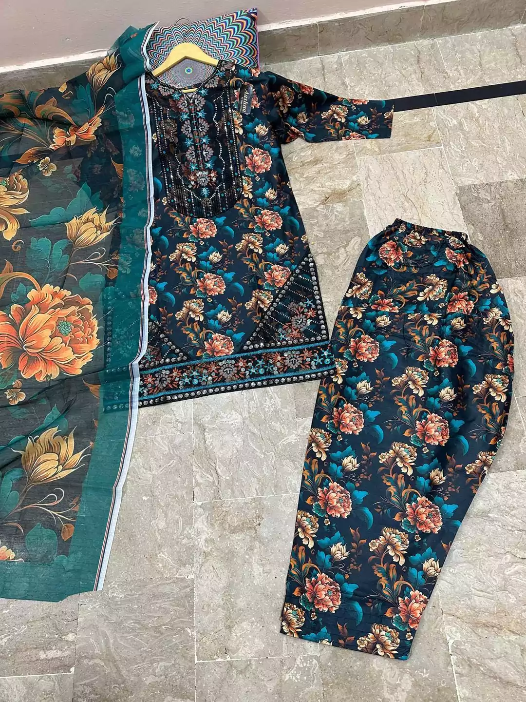 3 Pcs Women