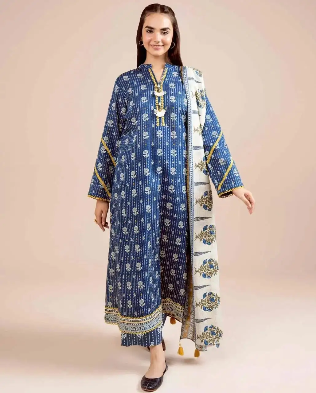 women unstitched suits - 3 Pcs Women's Unstitched Karandi Digital Print Suit VW04