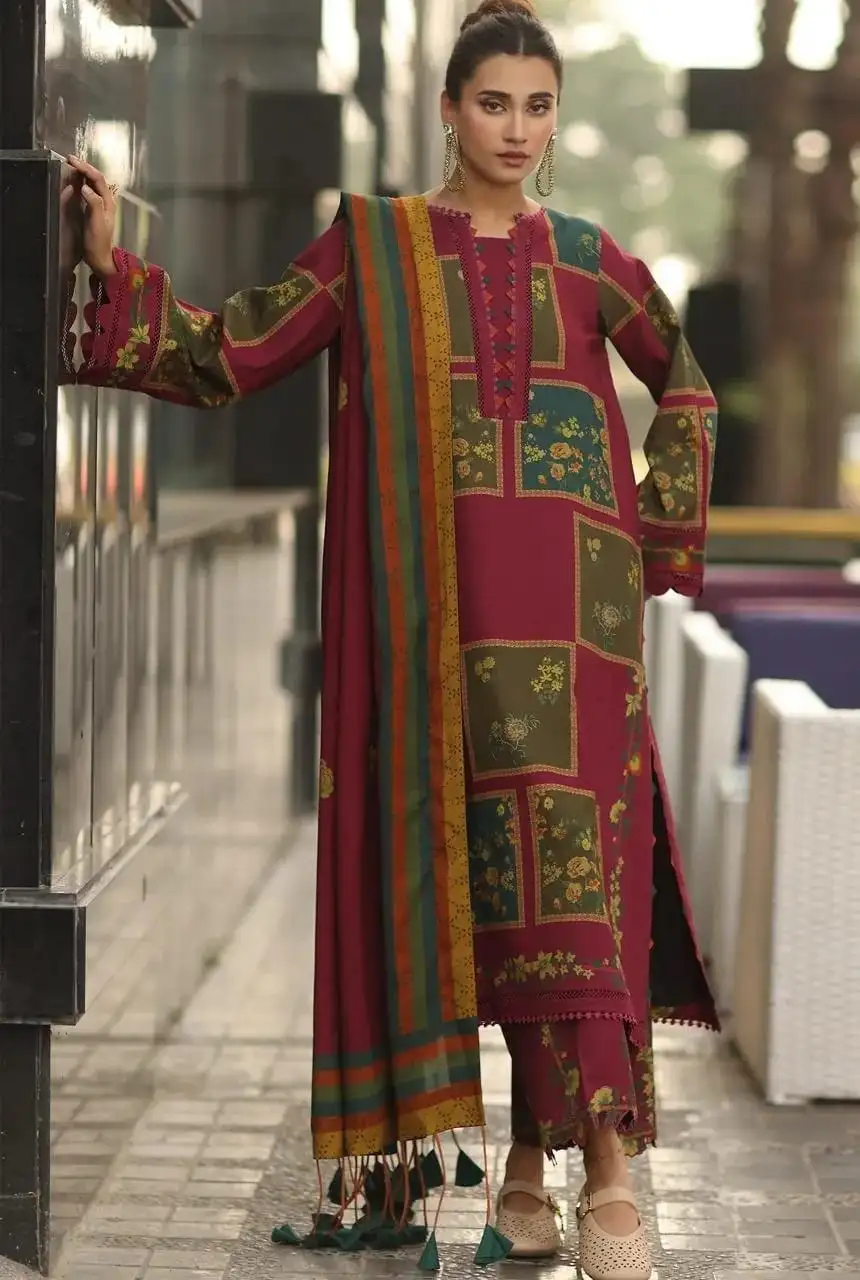 3 Pcs Women's Unstitched Khaddar Printed Suit VW432