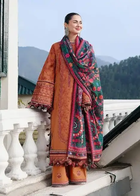 3 Pcs Women's Unstitched Lawn Embroidered Suit VW603