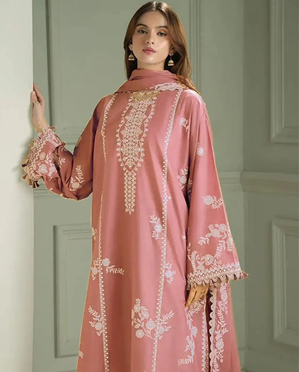 3 Pcs Women's Unstitched Lawn Embroidered Suit VW926