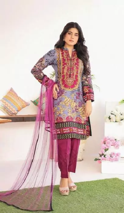  - 3 Pcs Women's Unstitched Lawn Printed Suit ET195