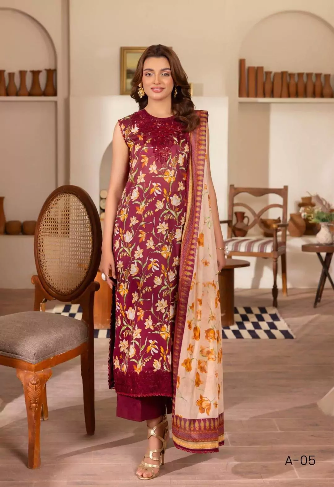 women unstitched suits - 3 Pcs Women's Unstitched Printed lawn Suit VV526