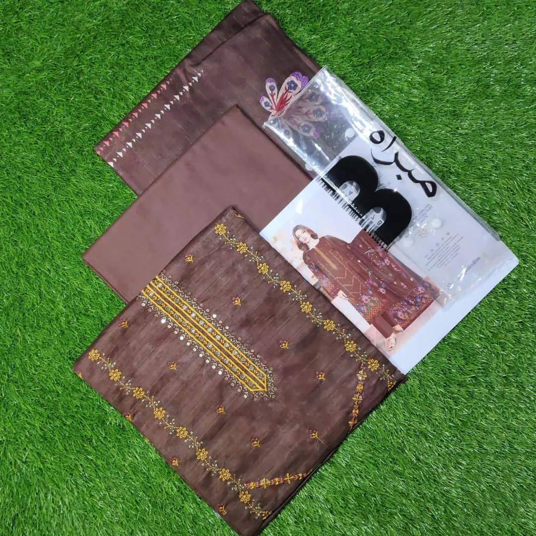 Bareeze 3 Pcs Unstitched Lawn Printed Embroidered Suit VV620