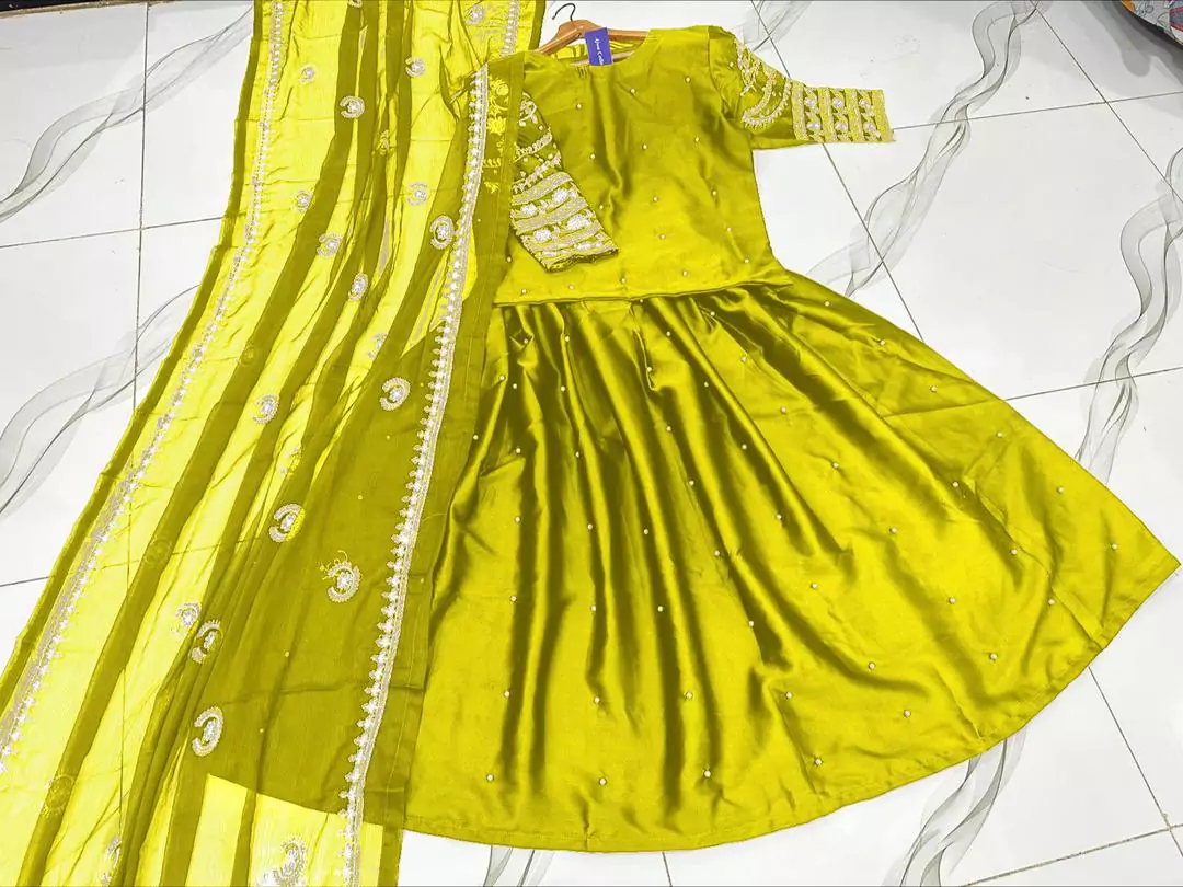 Elegant 3 Pcs Women