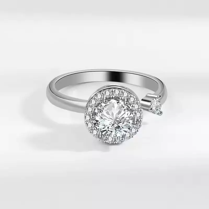 Elegant Spinning Silver Ring For Women