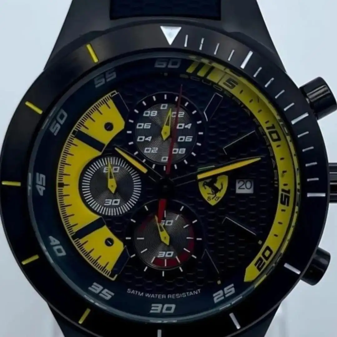 Ferrari Classic Chronograph Wrist Watch For Men