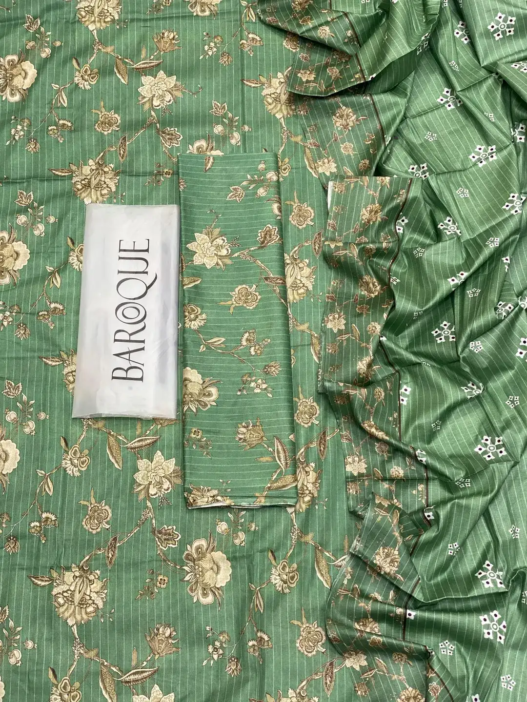 Green Digital Print Lawn 3 Piece Suit for Women