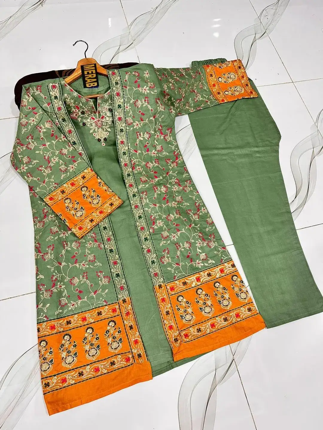 Green Embroidered 3 Pcs Stitched Women Gown Suit Cotton