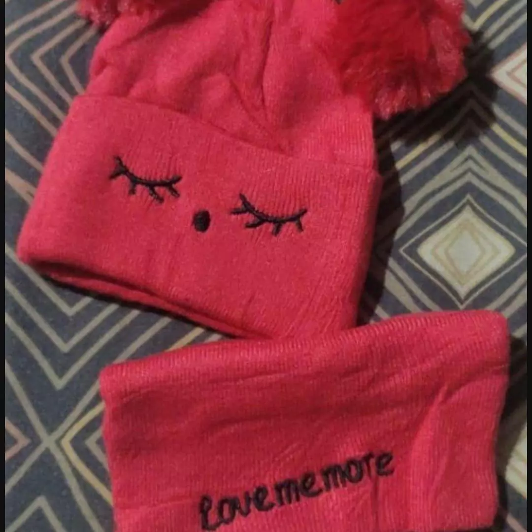 Kids Red Wool Beanie And Neck Wamer 2 Pcs