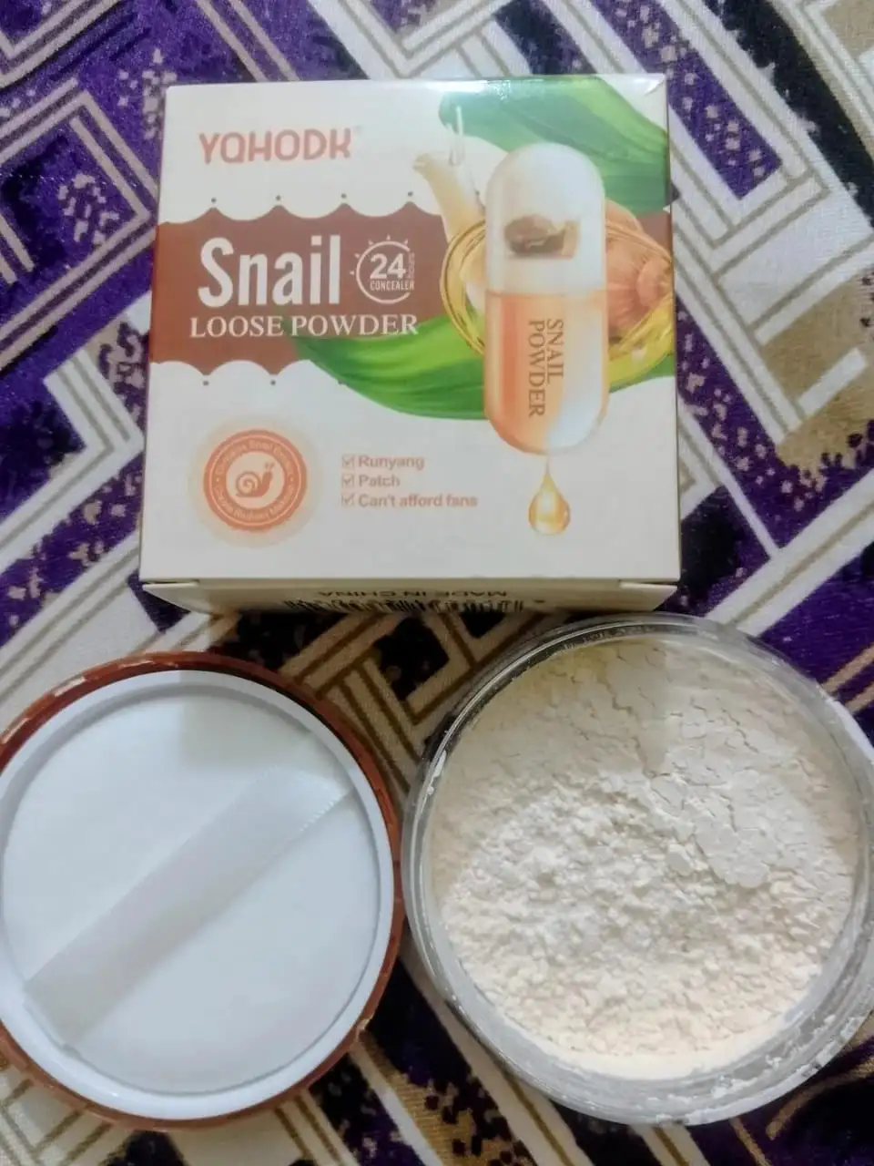 Korean Flawless Finish, 24 Hours, High Coverage Shiny Snail Loose Powder 1 Pc