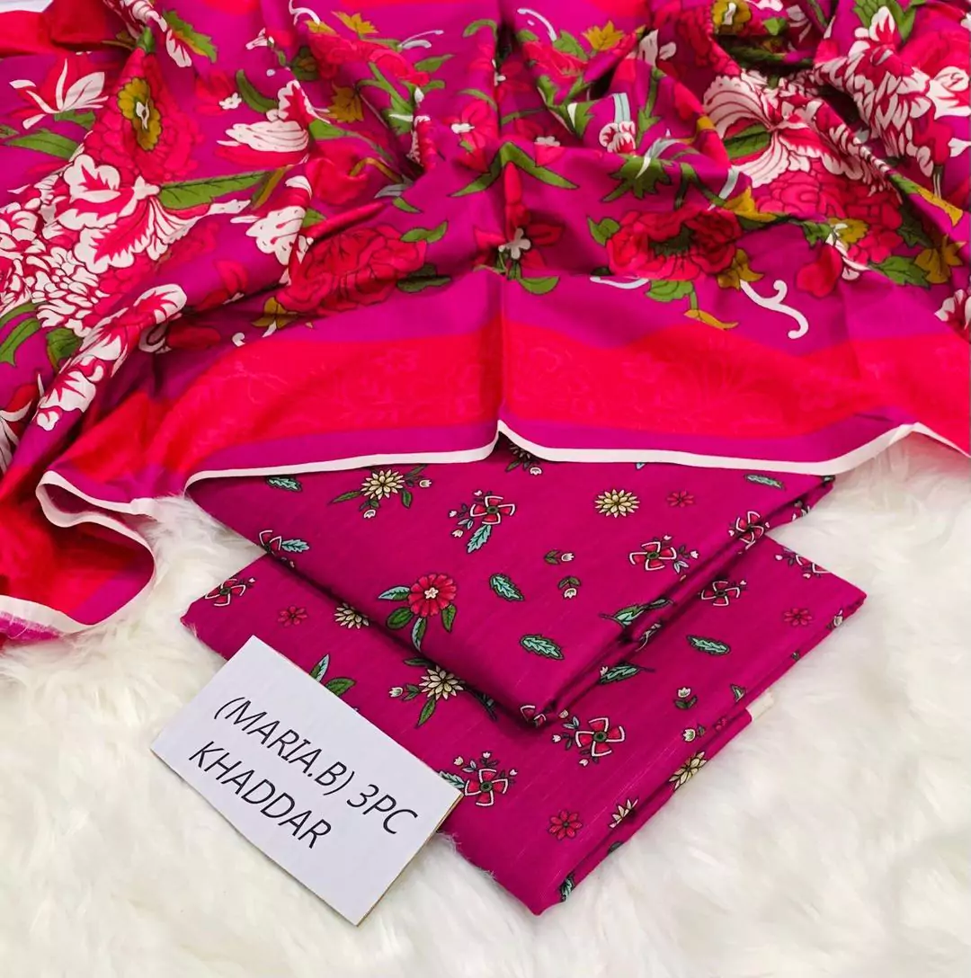  - Maria B 3 Pcs Women's Unstitched Khaddar Printed Suit VV610