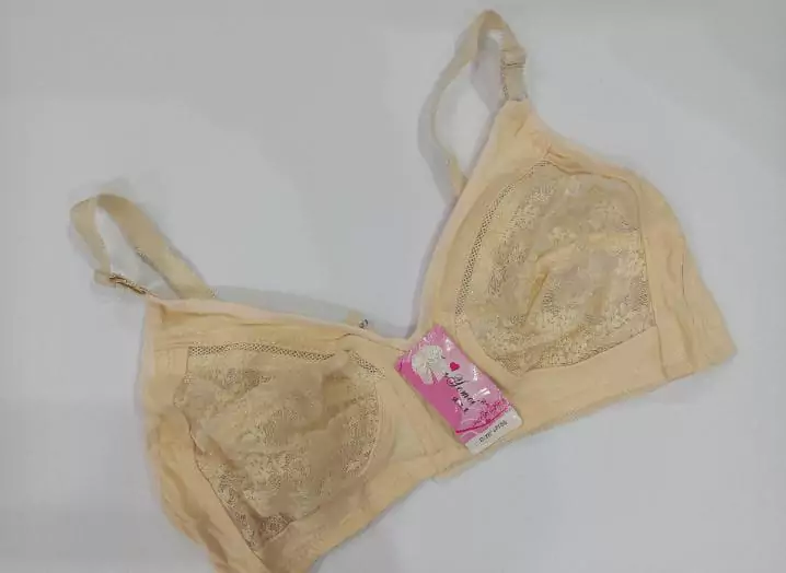 Nylon Lace Work Lightweight And Breathable Non Padded Bra