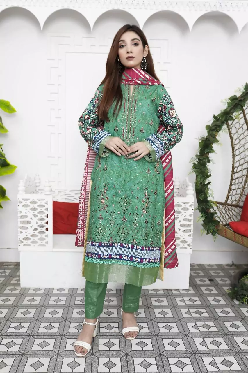  - Ripple Collection 3 Pcs Women's Unstitched Khaddar Embroidered Suit XP48