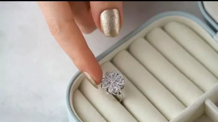 Rotating Silver Plated Zircon Adjustable Ring