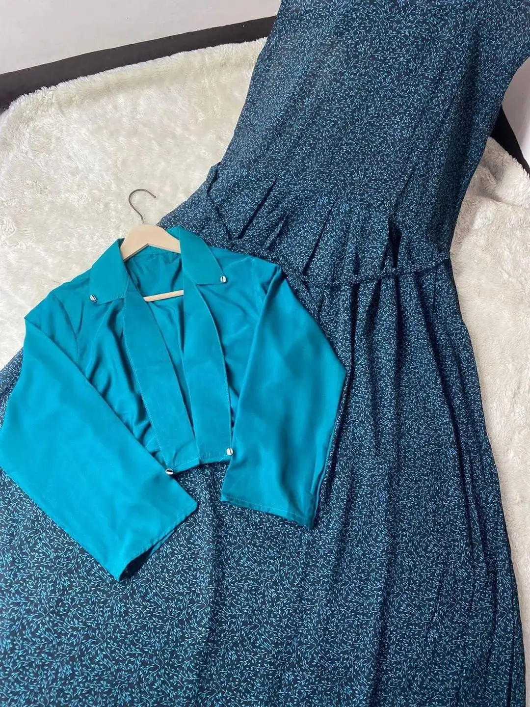 women stitched suits - Stunning Women's Stitched Printed Maxi And Jacket Set 2 Pcs Georgette Fabric VW48