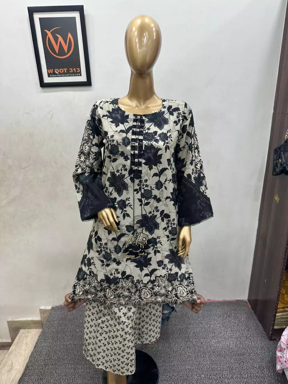 Stylish Printed Khaddar Women